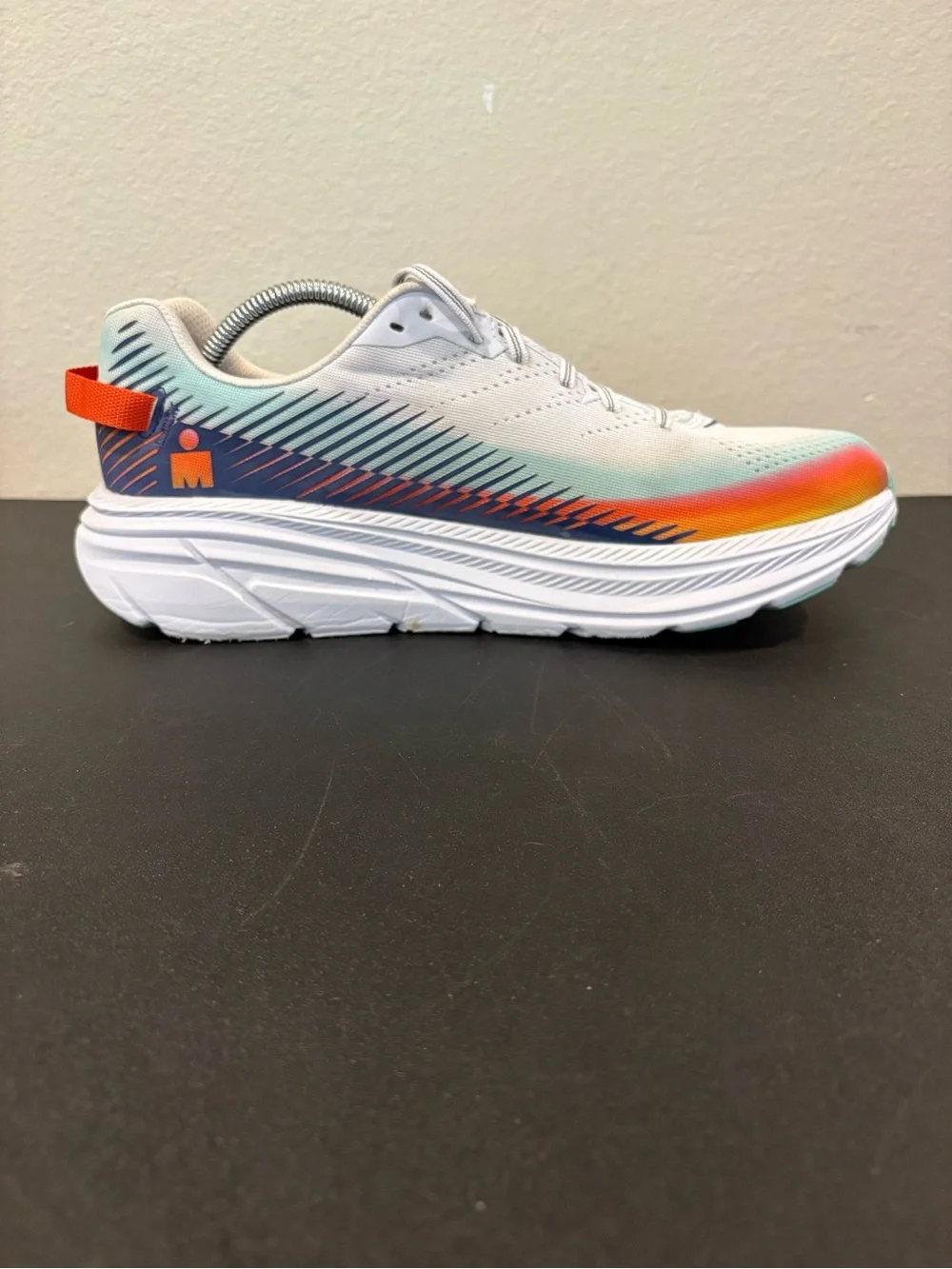Hoka One One Ironman Rincon Running Swim Mesh White Sunset Stripe Men’s Sz 11.5